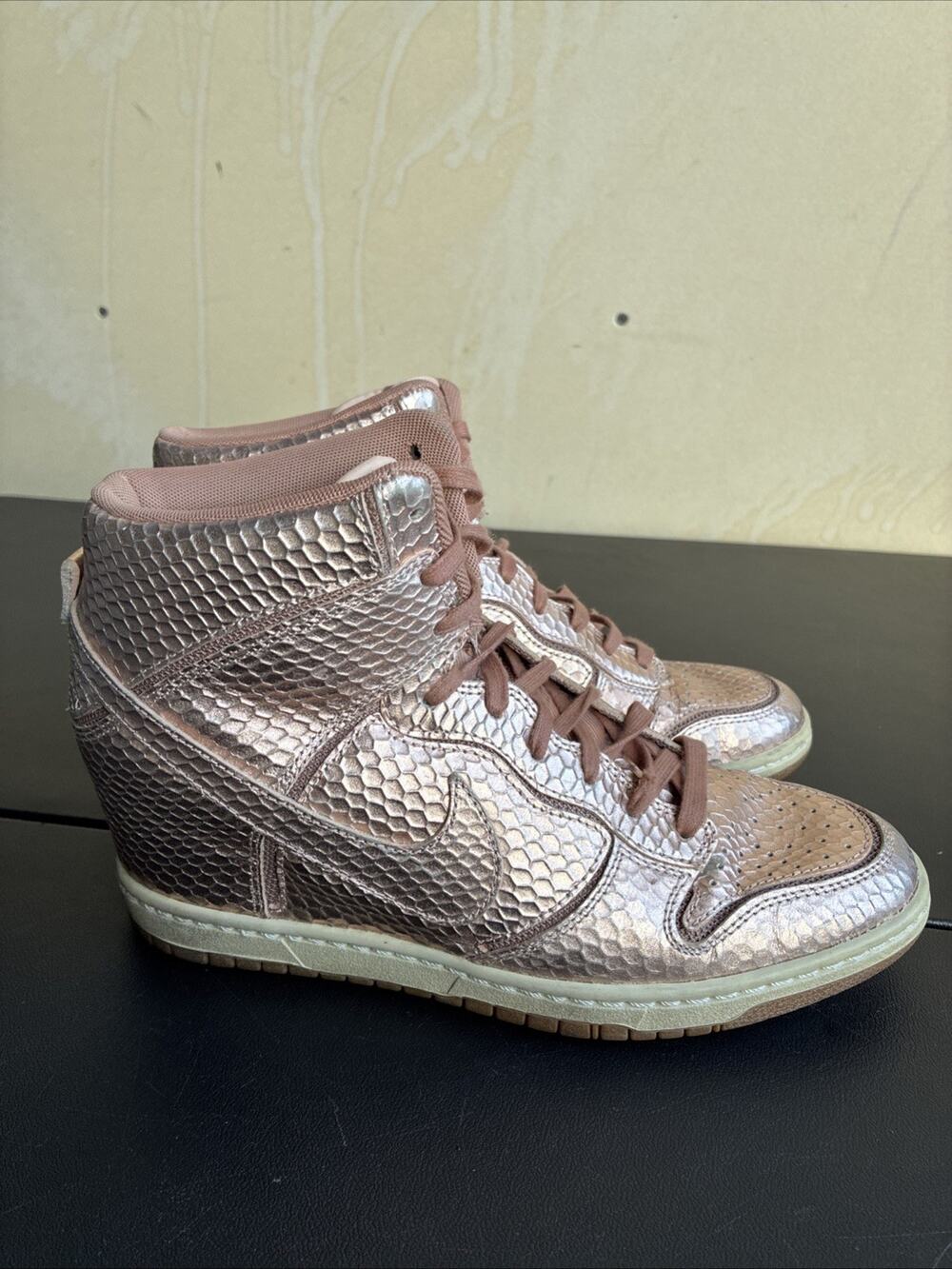 Nike Dunk Sky High Cut Out Premium Women's Size 8.5 Metallic Bronze 644411-900